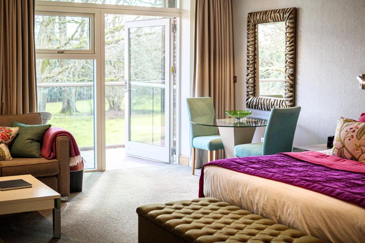 Alexander House Hotel & Utopia Spa Turners Hill Exterior foto